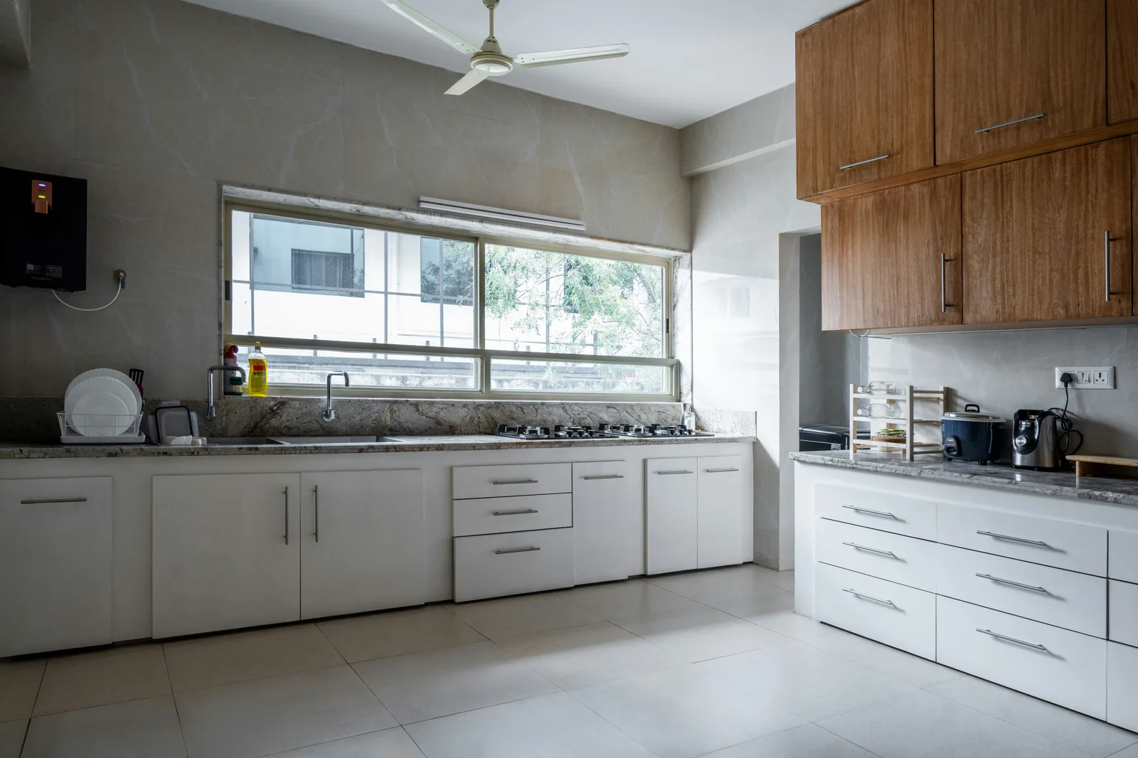 Open Kitchen