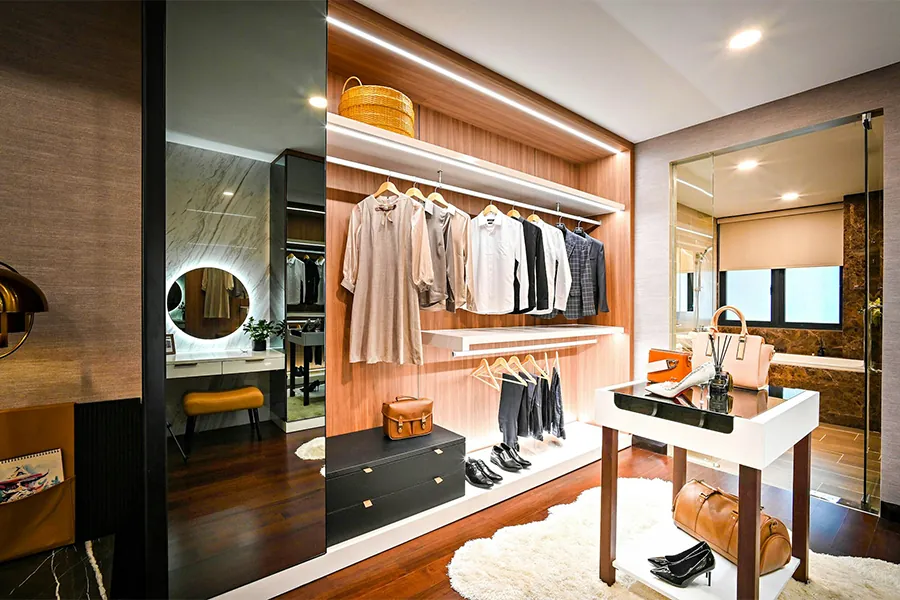 Walk-In Wardrobe & Dressing Area
